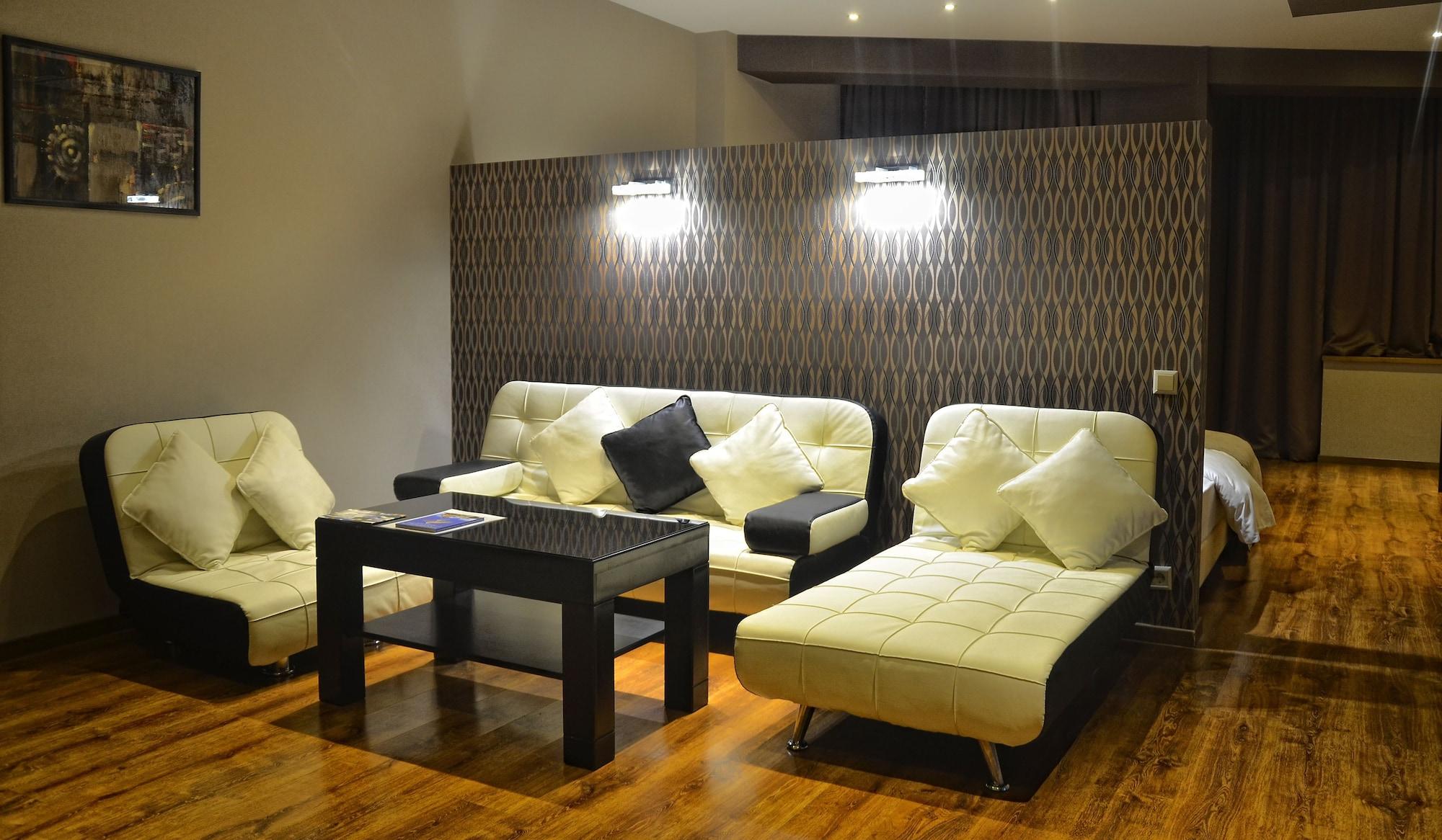 Hotel Orion Tbilisi Bagian luar foto