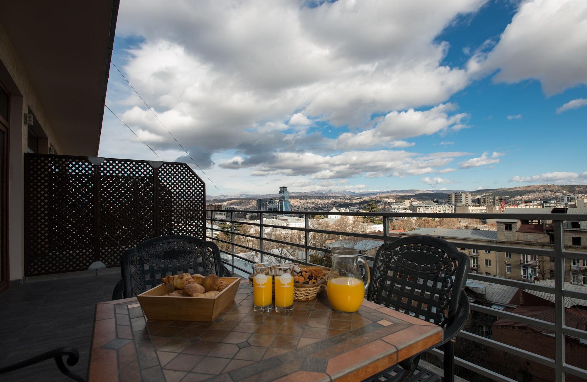 Hotel Orion Tbilisi Bagian luar foto