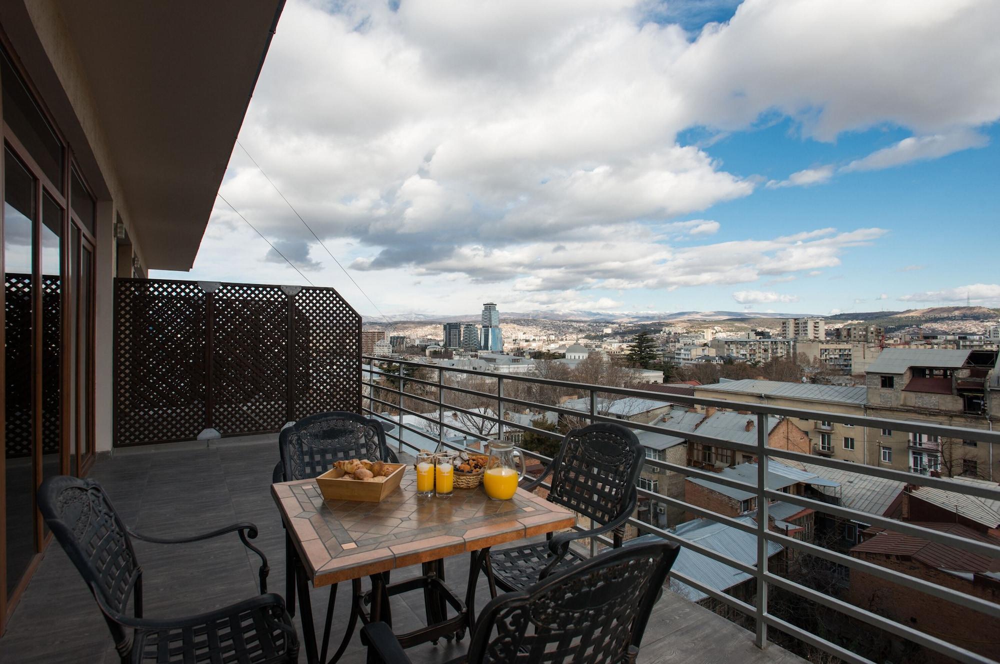 Hotel Orion Tbilisi Bagian luar foto