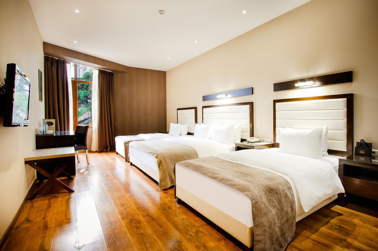 Hotel Orion Tbilisi Bagian luar foto